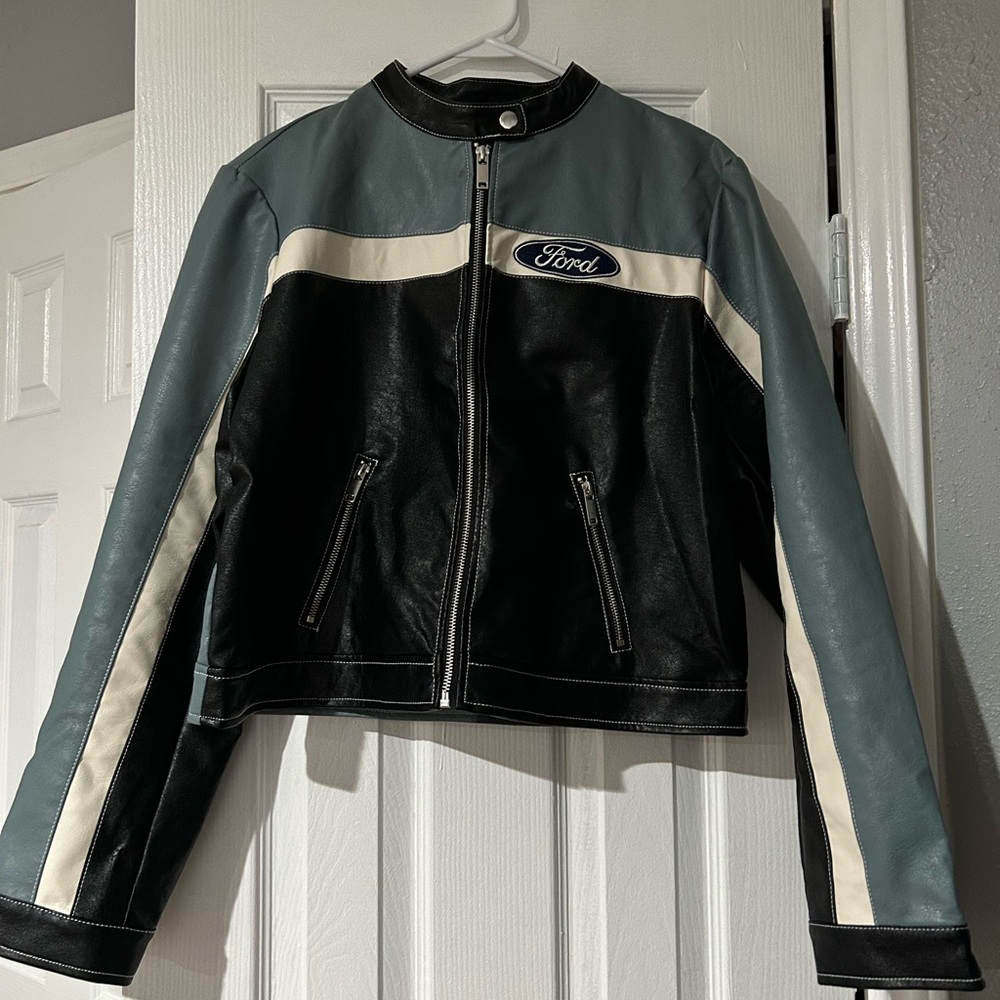 Ford Women's Black and Gray Jacket